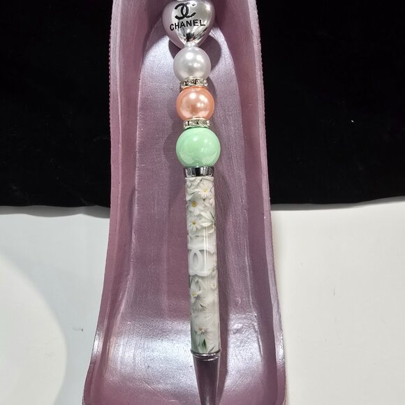 Pick-a-Pretty Pen w/Lux Fashion Inspired Bling Pens w/Ink Refill by PenGwensPosh - Picture 4 of 11